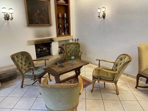 บริการและสิ่งอำนวยความสะดวก, โรงแรมคูลล์ ฟอน ชมิดส์เฟลเดิน (Kull Von Schmidsfelden Hotel) in บาด เฮร์เรนาลบ์