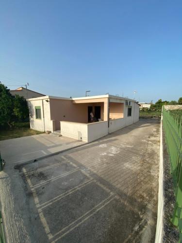 Acrocorinthos House