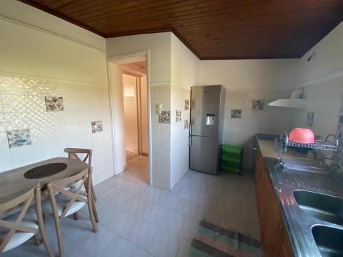 virtuve, Acrocorinthos House in Archea Korinthos
