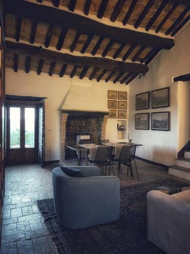  Country House Ca´ di Nieri - The Saints´ Lodge in Monte Santa Maria Tiberina