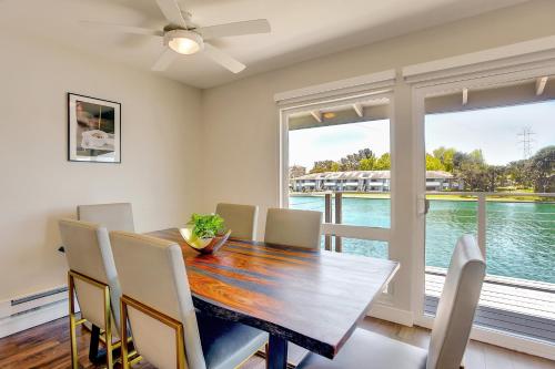 Urban Flat Apartments @ Foster City - image 7