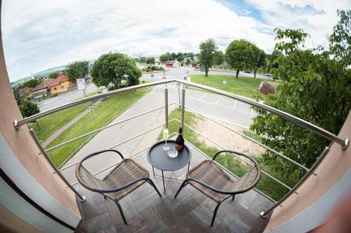 The Corner50 in อัลบา ลูเลีย