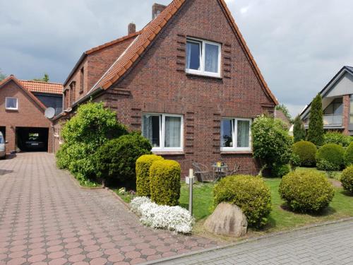 Stadtrand Wilhelmshaven 5.0km von Ostiem entfernt