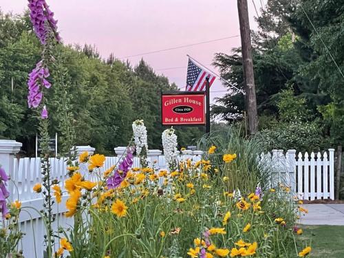 Gillen House Bed and Breakfast - 출입구