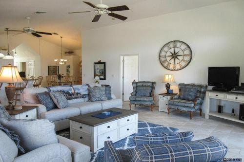 147 Curlew St by Kathy Nesbit Vacations - image 9