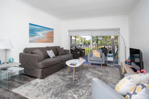 Beach Living at Plantation Village BLGS photo 3
