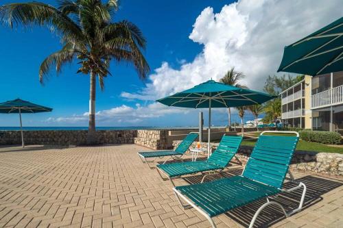 Beach Living at Plantation Village BLGS - image 4