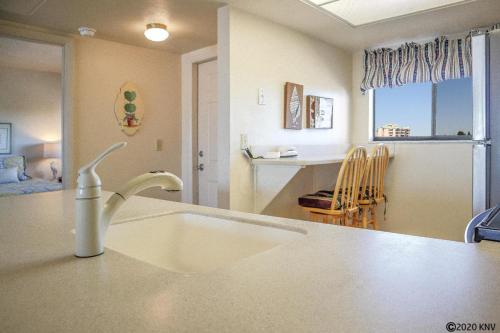 Carlos Pointe 415 by Kathy Nesbit Vacations - image 7
