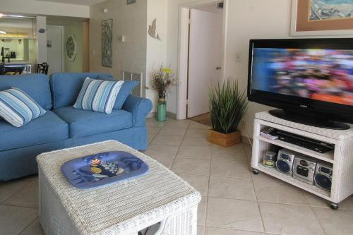 Castle Beach 304 by Kathy Nesbit Vacations - image 4