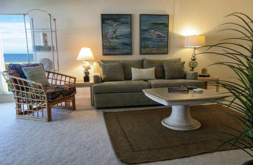 Sand Caper 407 by Kathy Nesbit Vacations - image 8