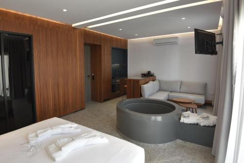 Rose n Stone, King, Luxury Houses
