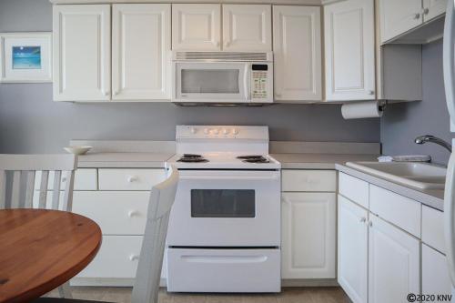 Estero Beach & Tennis 107B by Kathy Nesbit Vacations - image 8