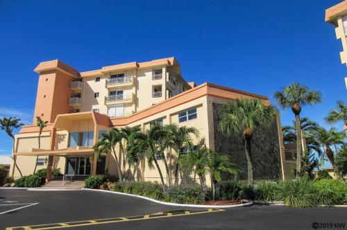 Leonardo Arms 117 by Kathy Nesbit Vacations Florida