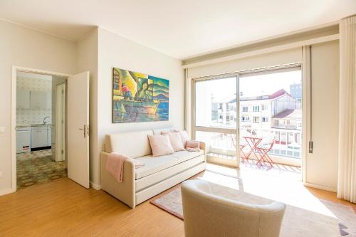 3BR Apartment with Balcony and Free Parking by LovelyStay - image 8