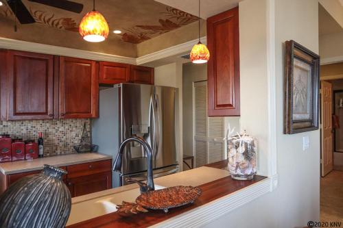 Hibiscus Pointe 764 by Kathy Nesbit Vacations - image 7