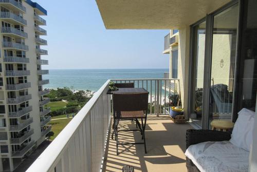 Estero Beach & Tennis 701B by Kathy Nesbit Vacations - image 7