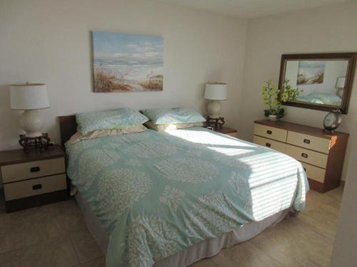 Estero Beach & Tennis 701A by Kathy Nesbit Vacations - image 10
