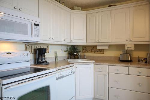 Estero Beach & Tennis 505B by Kathy Nesbit Vacations - image 7