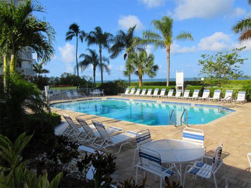Estero Beach & Tennis 503C by Kathy Nesbit Vacations - image 2