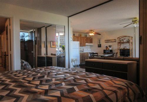 Estero Beach & Tennis 202C by Kathy Nesbit Vacations - image 9