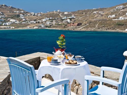 Vana Holidays 3