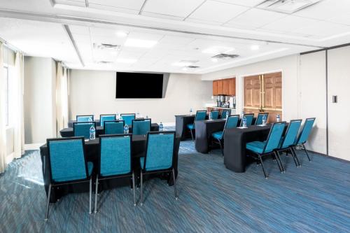 Staybridge Suites Phoenix Glendale Sports Dist, an IHG Hotel