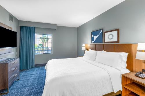 Staybridge Suites Phoenix-Glendale