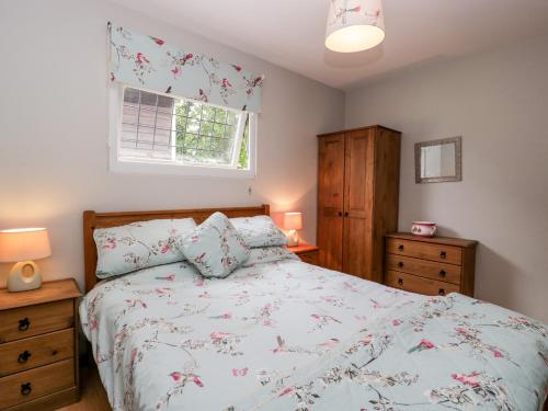 Wisteria Chalet - main image