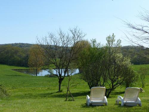 Gîte Hautefort, 2 pièces, 2 personnes - FR-1-616-164