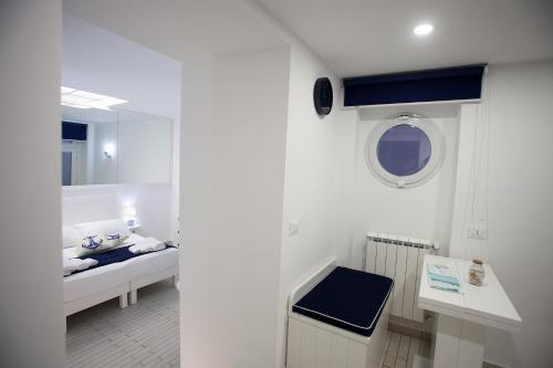 Apartment image 7