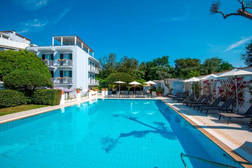 Hotel Villa Durrueli Resort & Spa - 수영장
