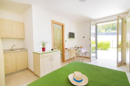 Vaia Residence 2