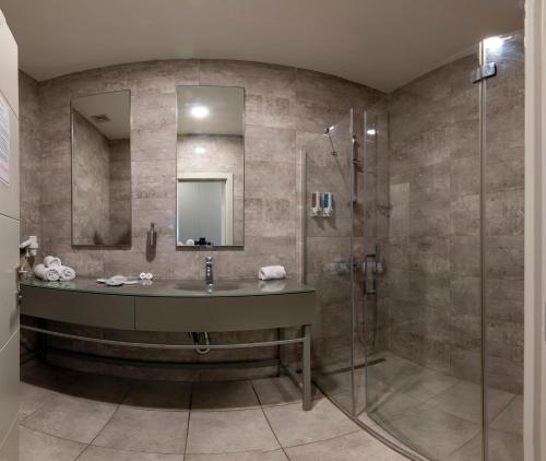Agora Suites Room Type - Classic Double Room