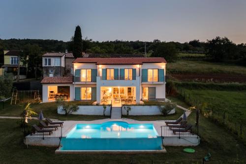 Motovun view villa