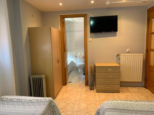 Instalaciones, Pension Bowling in Irún