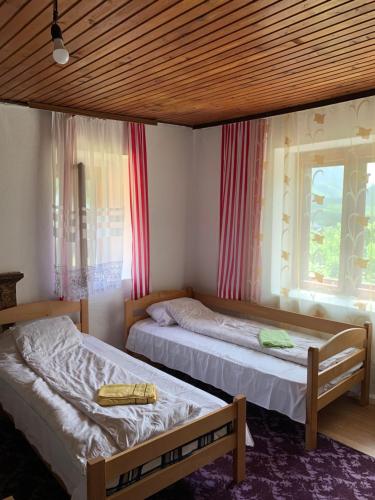 Guest House Ulaj