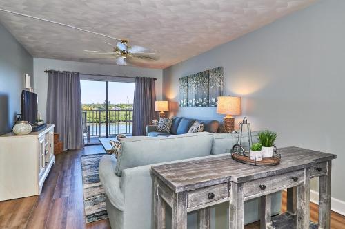 Family friendly condo nestled between the Gulf of Mexico and the Intercoastal Waterway BYTC511 - image 2