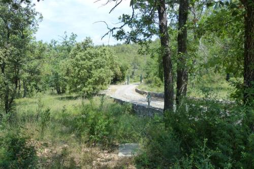Villa en campagne dans un domaine prive proche des lacs