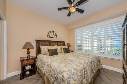 Spacious contemporary coastal condo is a beautiful space that sleeps six DK504 - image 12