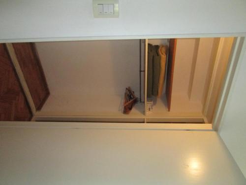 1 double bed, 1 futon bed