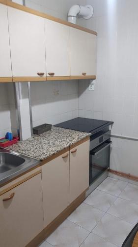 Konyha, Piso romantico y espacioso in Tremp