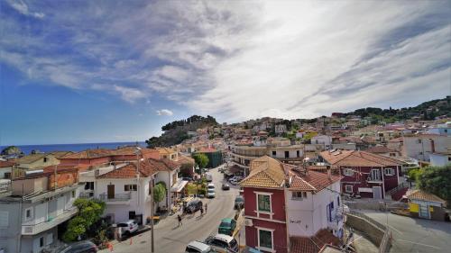 Zigouris House - image 7