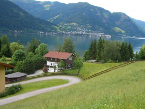 Villa Erlberg am See - Accommodation - Zell am See