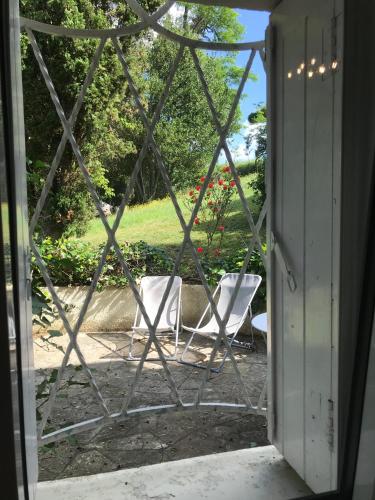 Skats, Appartement avec vue panoramique sur l'estuaire de la Gironde in Plassac