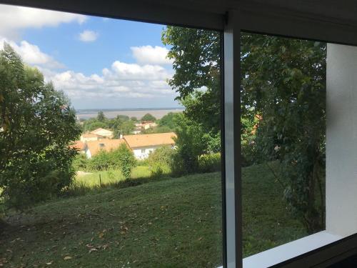 Appartement avec vue panoramique sur l'estuaire de la Gironde