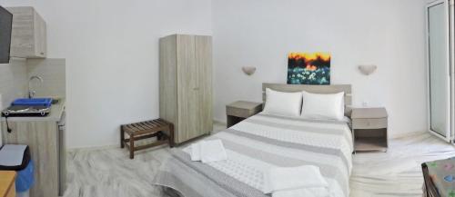 Egeon Rooms and Studios 4