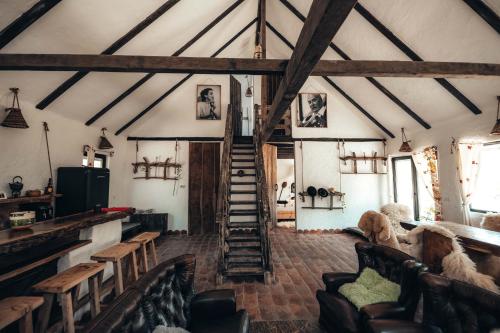 Mountain Views Chalet