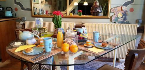 Ēdiens un dzērieni, Romantic Mill Cottage 30 min from Bergerac France in Sourzac