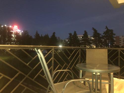 Apartment image 10