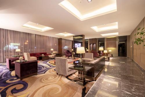 Park House Hotel Suite in Al Wuroud